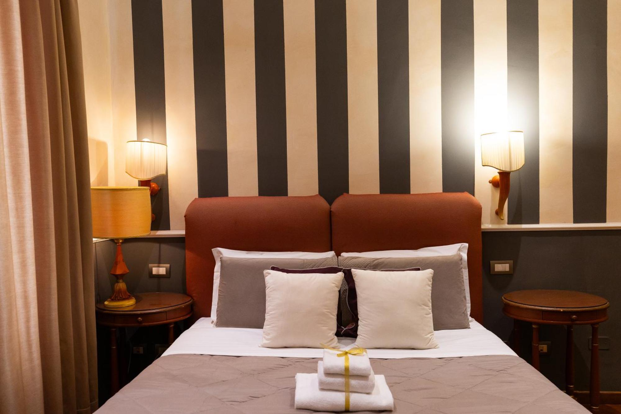 S.Maria Novella Dream Suites Флоренция Екстериор снимка